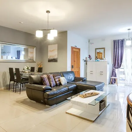 Cosy, Fully Equipped 1br With Private Balcony By 360 Estates Naxxar