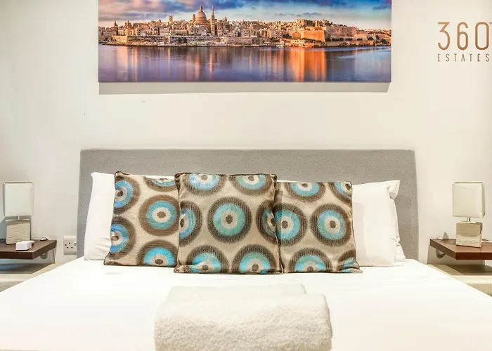 Cosy, Fully Equipped 1br With Private Balcony By 360 Estates *